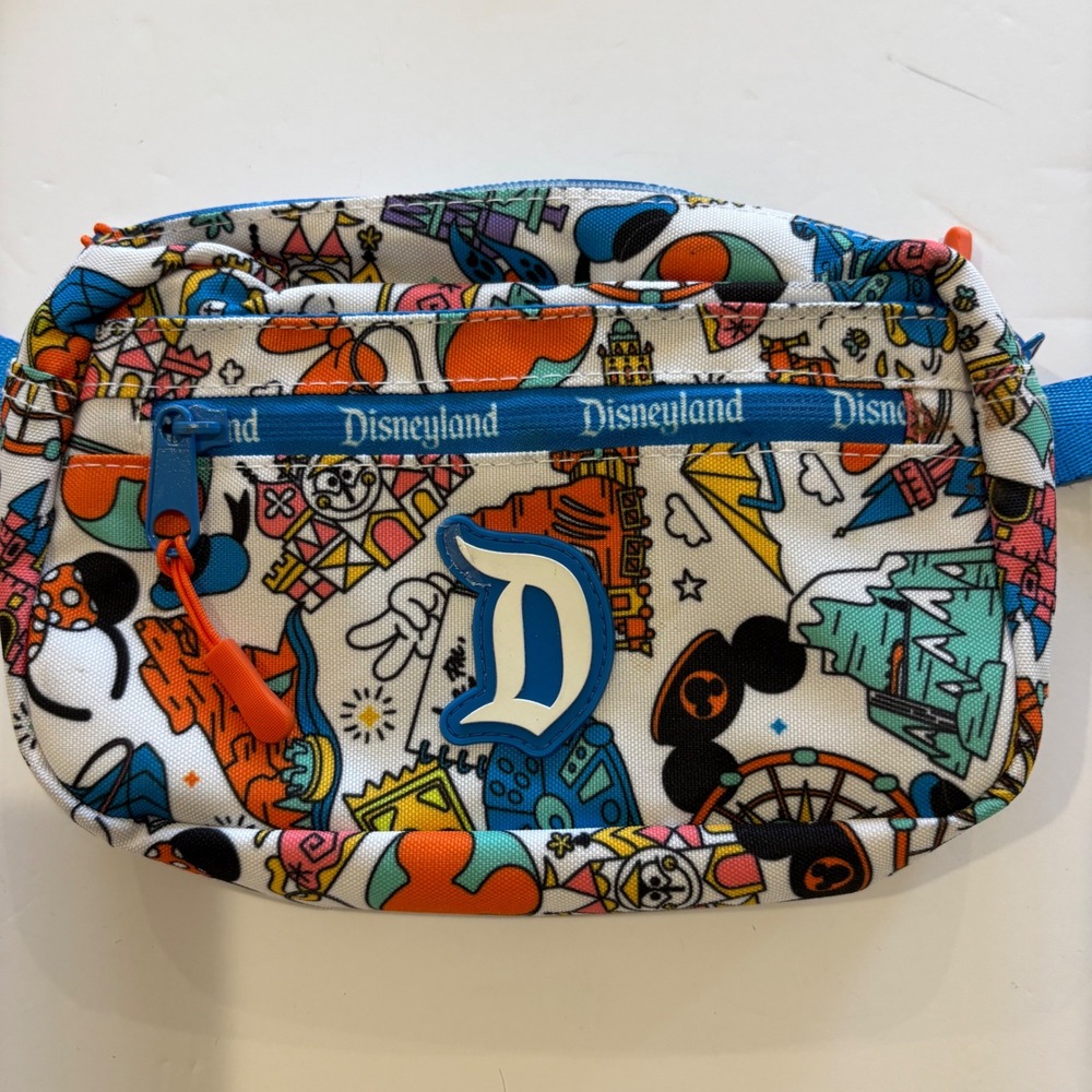 Disney Parks Disneyland Play in the Park Belt Bag Fanny Pack Blue White